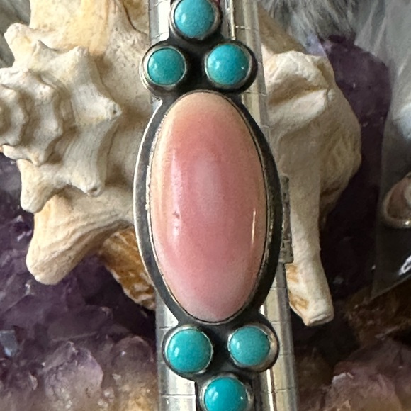 Pink conch turquoise native sterling silver maker sterling silver statement ring - Picture 8 of 12